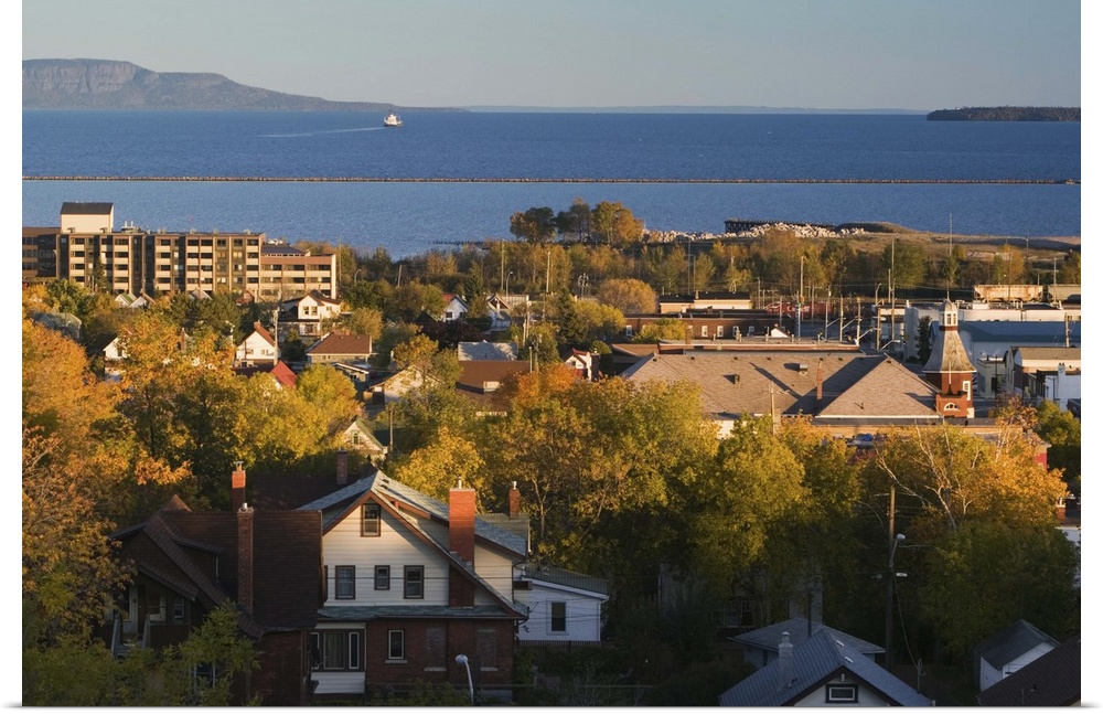CANADA-Ontario-Thunder Bay: .Town View from Hillcrest Park / Sunset