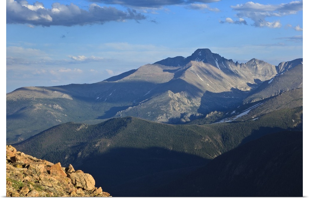 USA, Colorado, Rocky Mountain National Park, Long's Peak from Forest Canyon Overlook