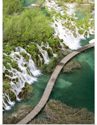 Croatia, Plitvice Lakes National Park, Boardwalk Along The Plitvice Lakes National Park