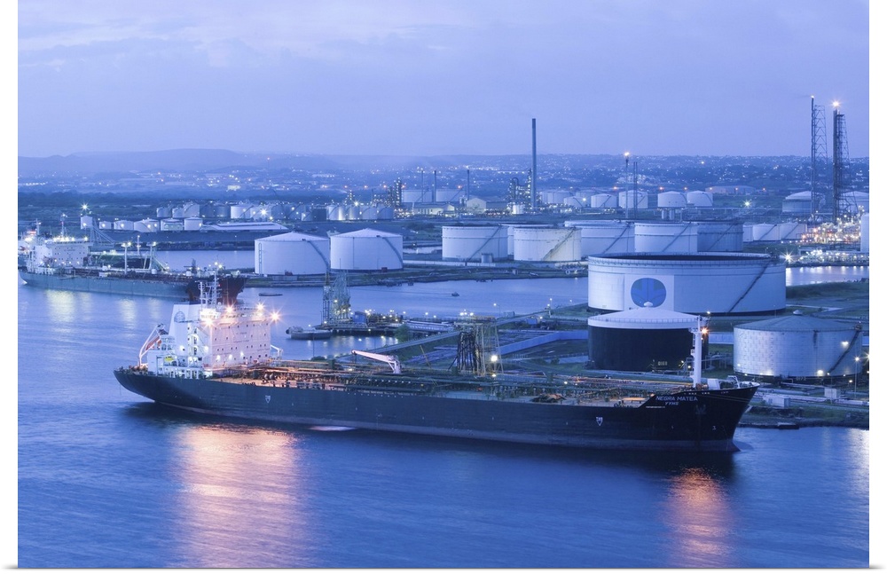 ABC Islands-CURACAO-Willemstad:.Oil Tankers at Curacao Island Oil Refinery / Evening