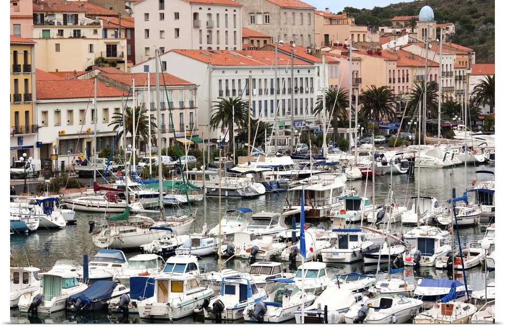 France, Languedoc-Roussillon, Port-Vendres, Yacht Marina