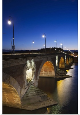 France, Toulouse, Pont Neuf Bridge, Evening