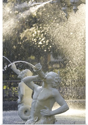 Georgia, Savannah, Forsythe Park fountain, historic district