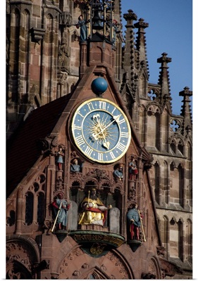 Germany, Nuremberg. Our Lady's Church facade, Mannleinlaufen