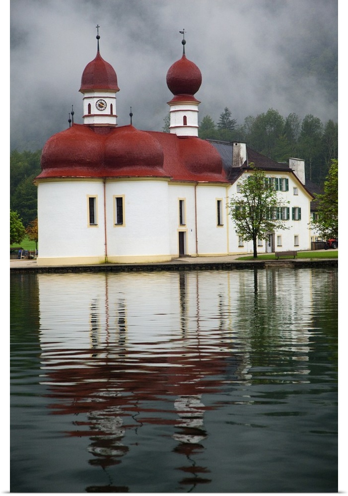 Germany, St. Bartholomew's Church in Berchtesgaden National Park