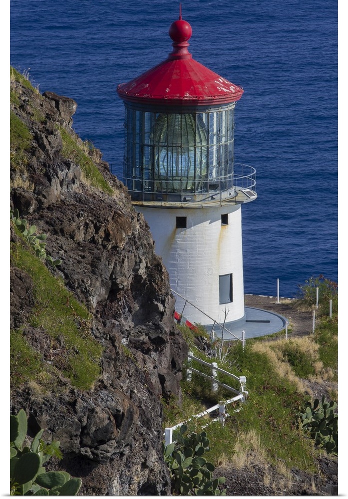 USA, Hawaii, Oahu, Waimanalo. U.S. Coast Guard Makapuu Point Light