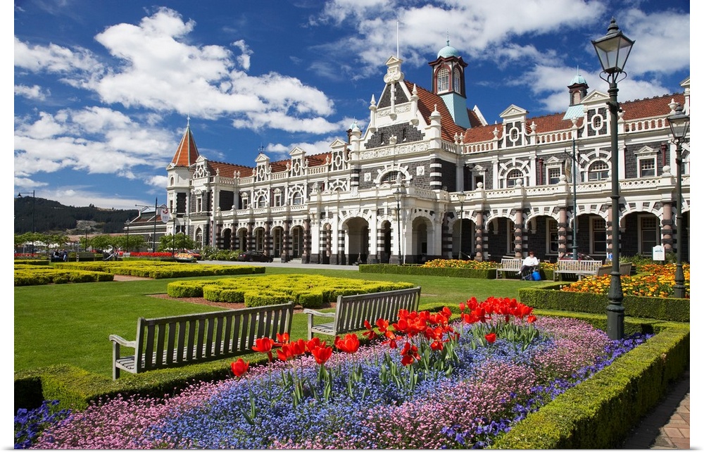 Historic Railway Station, Dunedin, South Island, New Zealand
