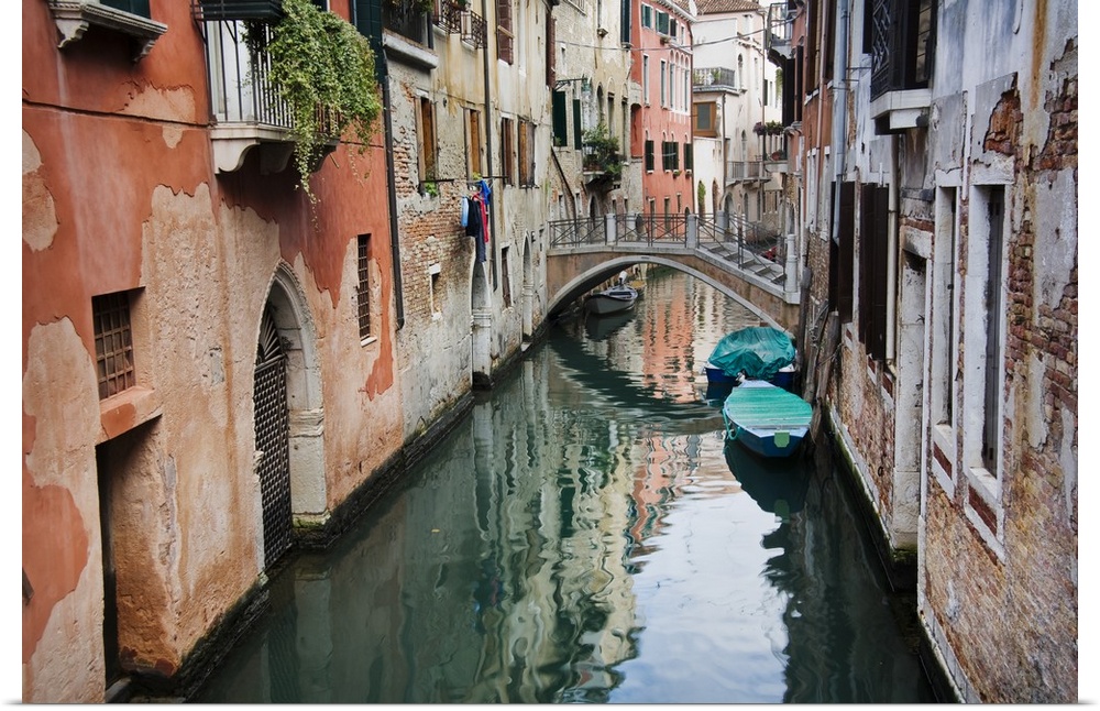 Italy, Venice, Canal.