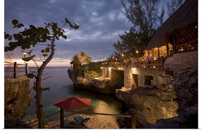Jamaica, Negril, Rockhouse Hotel at dusk along Caribbean Sea
