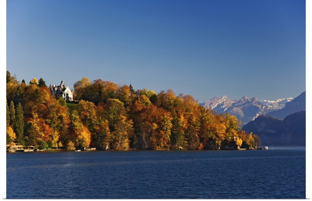 Lake Lucerne and autumn colors, Lucerne, Switzerland