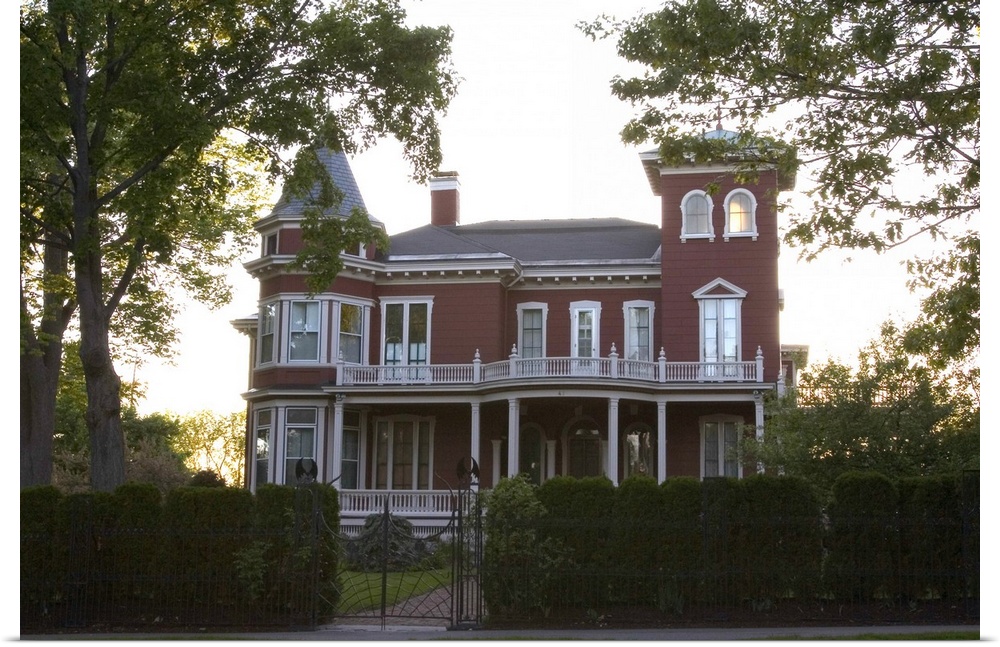 NA, Maine, Bangor.  The house of writer, Stephen King.