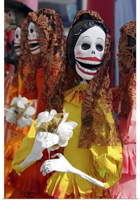 Mexico, Skeletal Catrinas, figures celebrating Dia de Los Muertos