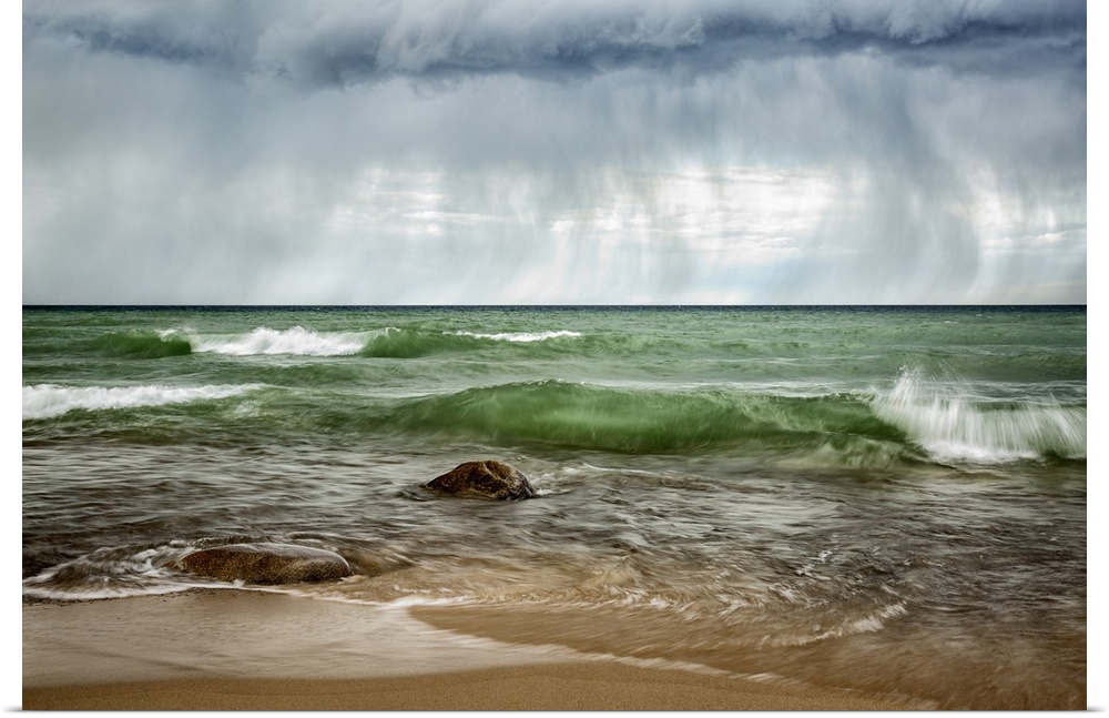 USA, Michigan, Upper Peninsula, Munising. Rain clouds over Pictured Rocks National Lakeshore. United States, Michigan.