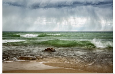 Michigan, Upper Peninsula, Munising, Rain Clouds Over Pictured Rocks National Lakeshore
