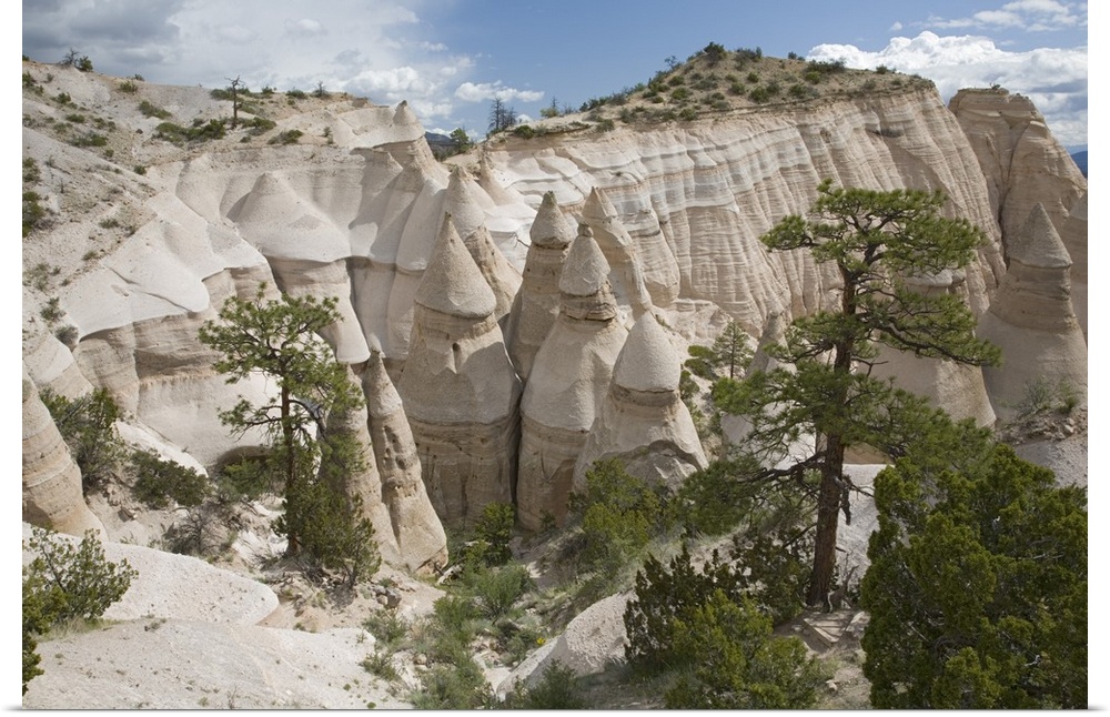 NM, New Mexico, Kasha-Katuwe Tent Rocks National Monument, cone shaped tent rock formations, Kasha-Katuwe means white cliffs