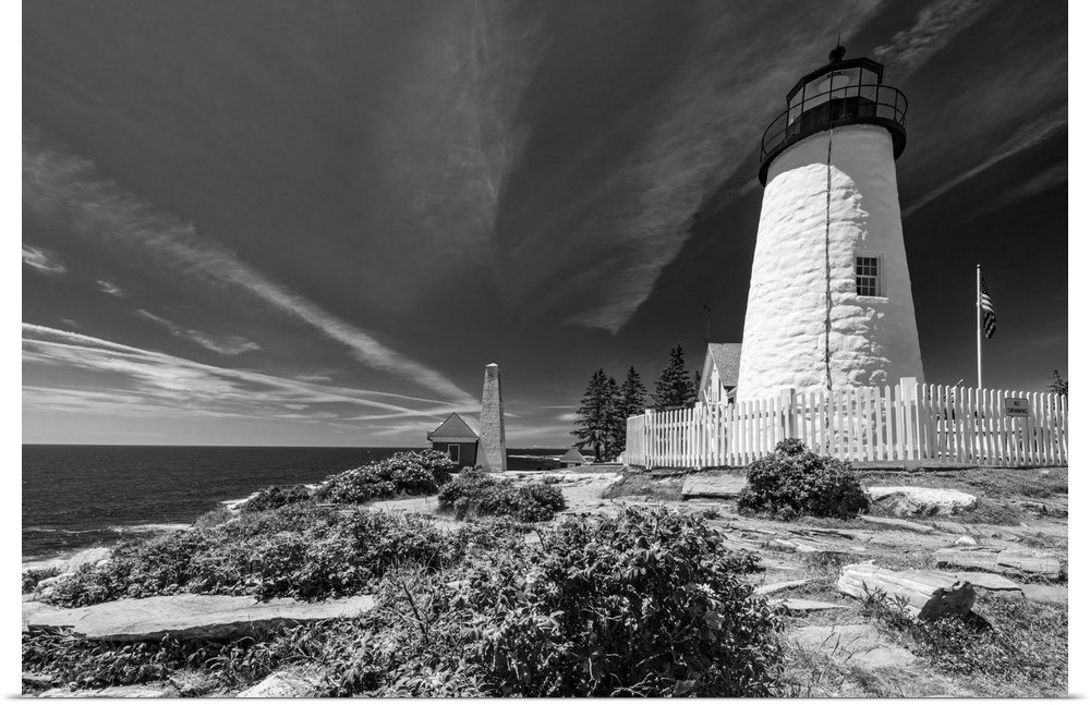 Pemaquid Point Lighthouse near Bristol, Maine, USA.
