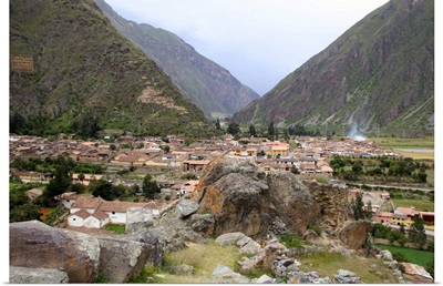 Peru, Ollanta, ancient ruins of Ollantaytambo, an Incan archeological site