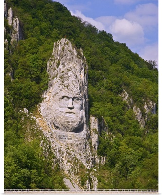 Romaina, Mehedinti, Orsova, Giant rock carving of King Decebal