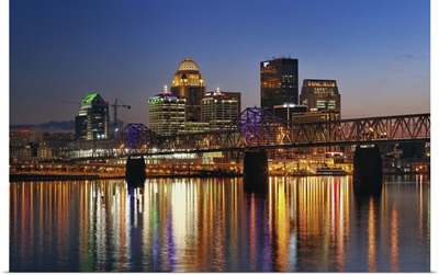 Skyline, Louisville, Kentucky at dusk