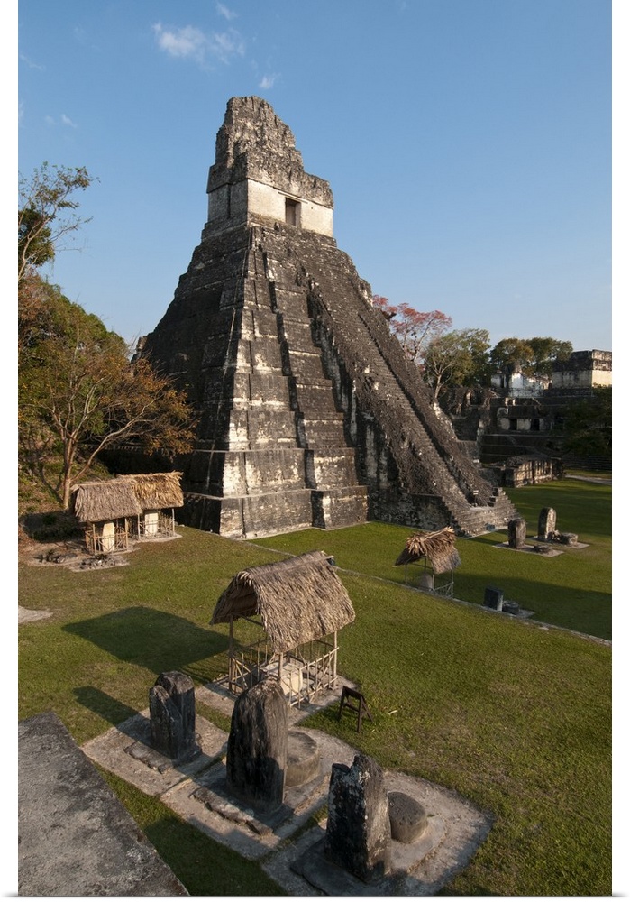 Temple I known also as temple of the Giant Jaguar, Tikal mayan archaeological site, Guatemala.