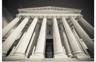 The United States Supreme Court, Washington, D.C., USA