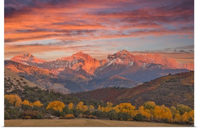 USA, Colorado, Ridgway, Sunset And Dallas Mountain Range Autumn