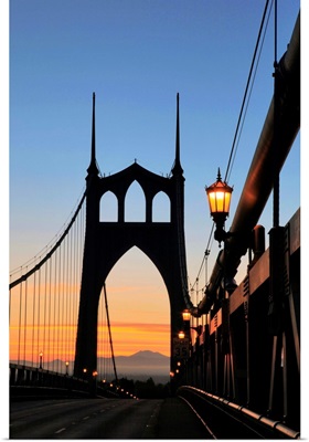 USA, Oregon, Portland, St Johns Bridge At Sunrise