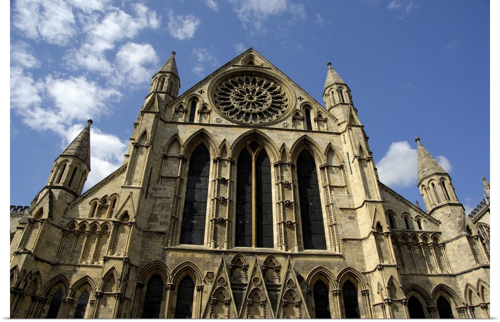 Europe, England, Yorkshire, York. York Minster, largest Gothic cathedral north of Alps. THIS IMAGE RESTRICTED - Not availa...