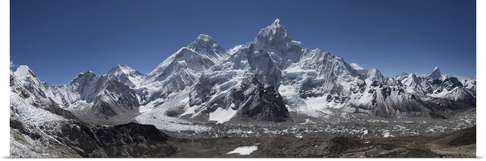 Everest Himalayan Range viewed from Kala Pattar mountain.