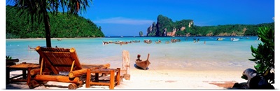 Andaman sea, Phi Phi Don Island, Ao Loh Dalum beach