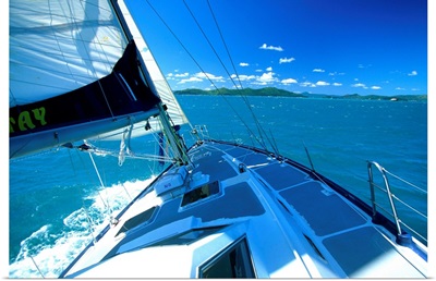 Australia, Queensland, Whitsunday Island, sailboat