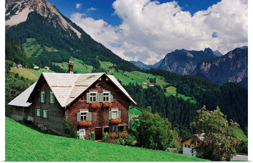 Un paesaggio della Grosse Walsertal, una delle belle vallate del Vorarlberg raggiungibili dalla cittadina di Bludenz.