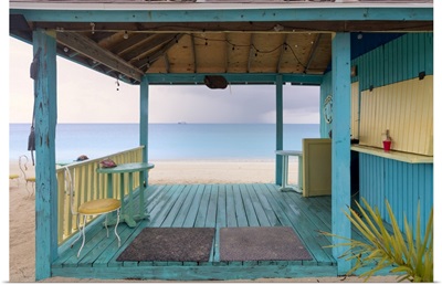 Bahamas, Cat Island, Atlantic Ocean, Kiosk On Old Bight Beach