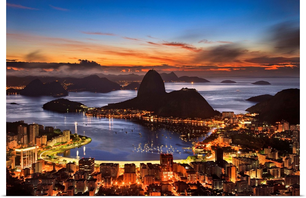 Brazil, Rio de Janeiro, Atlantic ocean, Rio de Janeiro, Baia de Guanabara, Flamengo, Botafogo and Sugarloaf Mountain