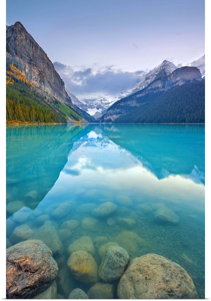 Canada, Alberta, Banff National Park, Lake Louise, Rocky Mountains.