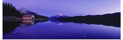 Canada, British Columbia, Jasper National Park, Maligne Lake