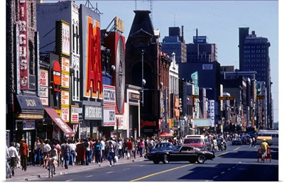 Canada, Ontario, Toronto, Yonge Street, the world's longest street