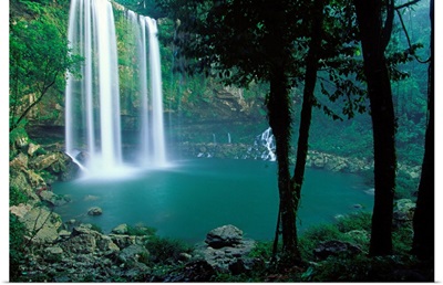 Central America, Mexico, Chiapas, Misol-Ha waterfall