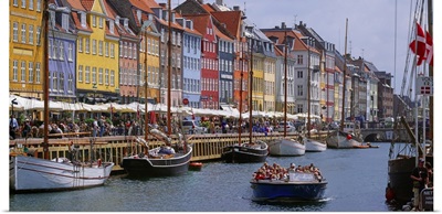 Denmark, Copenhagen, Nyhavn port