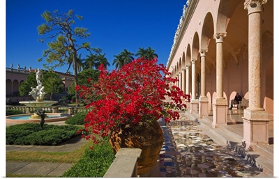 Florida, Courtyard of the Ringling Museum of Art