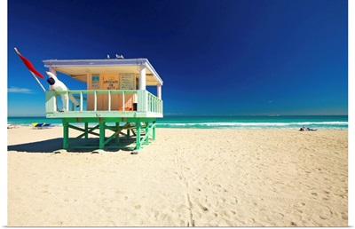 Florida, Miami, Miami Beach, lifeguard beach hut