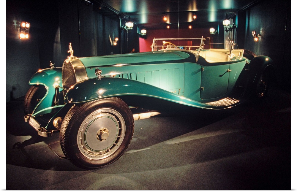 The "Musee international de l'Automobile" of Mulhous is world famous for its outstanding collection of Bugatti models. Her...