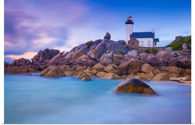 France, Brittany, Pointe De Pontusval Lighthouse And Chardons Bleus Beach, Dusk