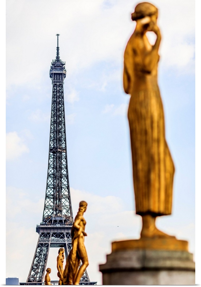 France, Ile-de-France, Ville de Paris, Paris, Invalides, Eiffel Tower, Eiffel Tower and Les Fruits by Louis Brasseur, one ...