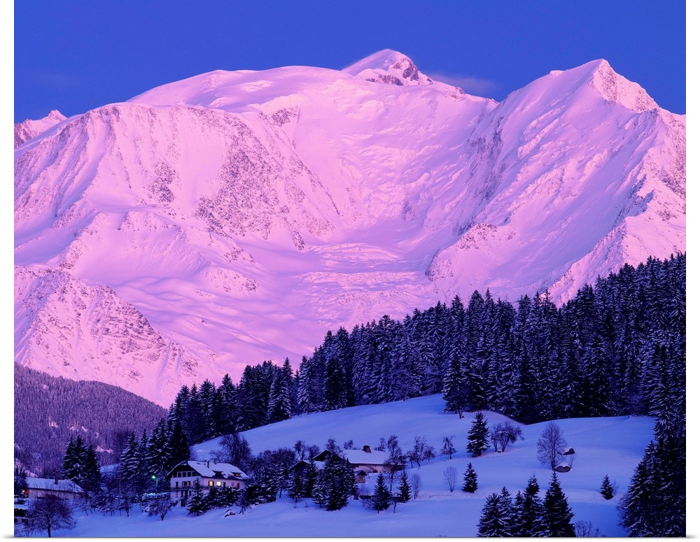 France, Rhone-Alpes, Mont-Blanc, sunset