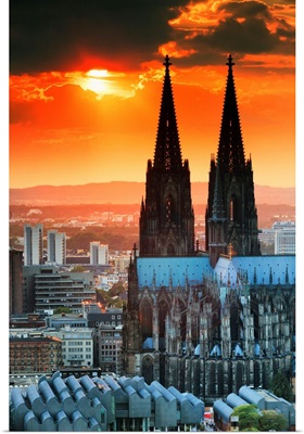 Germany, Rhine-Westphalia, Cologne Cathedral And Hohenzollern Bridge Overview At Sunset