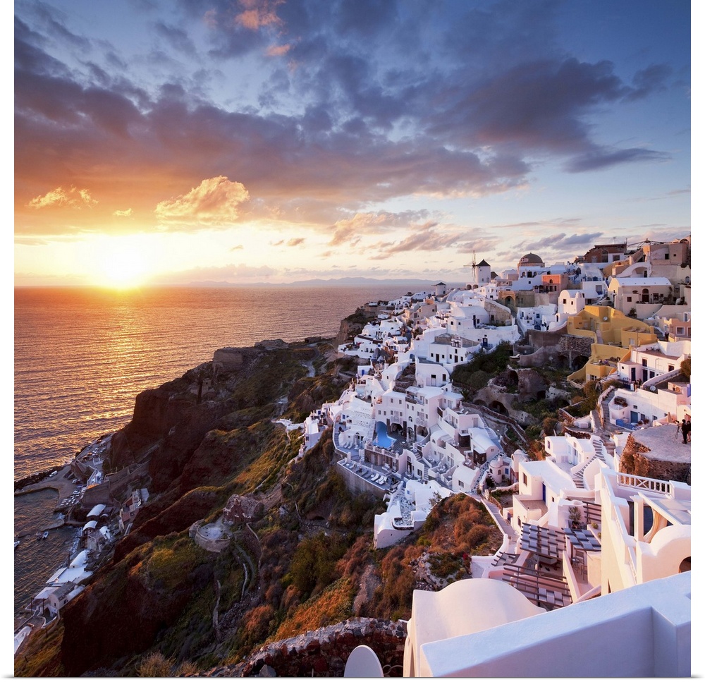 Greece, Aegean islands, Cyclades, Santorini island, Greek Islands, Oia village at sunset.