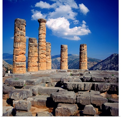 Greece, Dhelfoi, Temple of Apollo