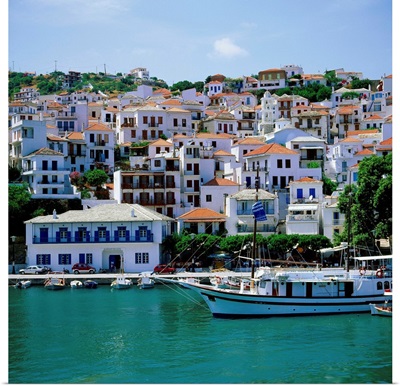 Greece, Sporades, Skopelos, View towards Skopelos town