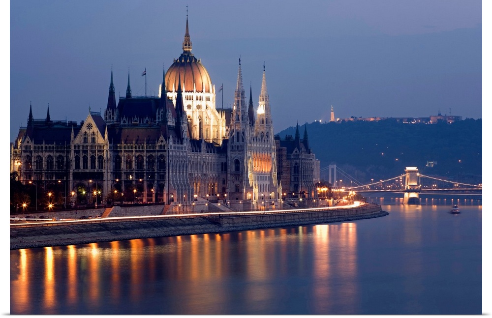 Hungary, Magyarorsz..g, Budapest, Budapest, View on the Parliament over Danube River